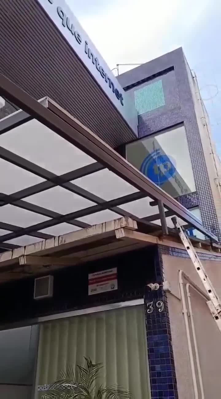Prévia do vídeo: Cobertura translúcida